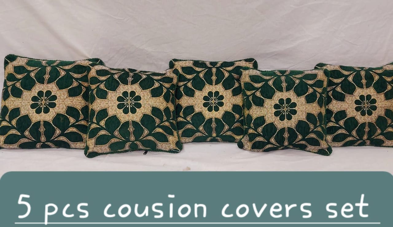 👉 5 PCS Cushions covers set 👌 💯  👉 Fabric Velvet ❤